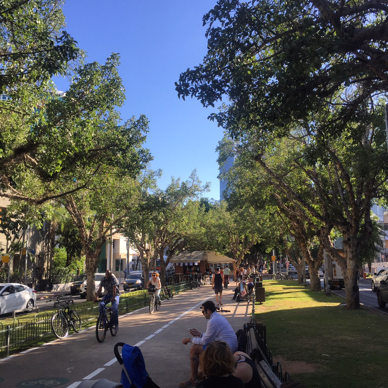 Снова стреляют. Нет, не страшно.&nbsp;Почти.